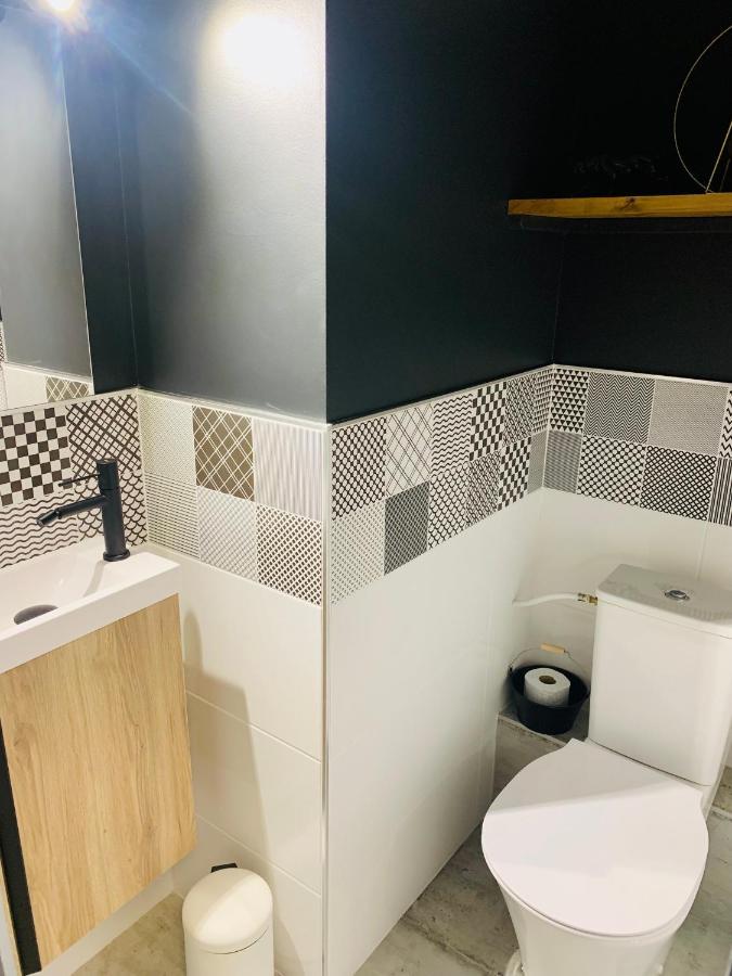 "Au Fil De La Charente" - Coeur De Saintes - Wifi Clim - Classe 4 Etoiles - 4 Pers Εξωτερικό φωτογραφία